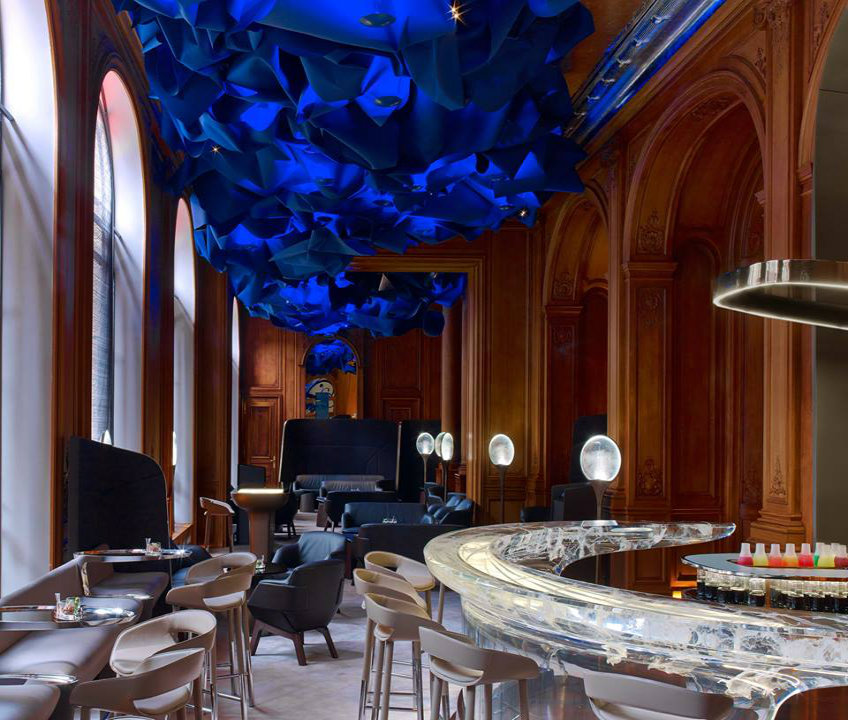 luxurious bar luxury interior design
